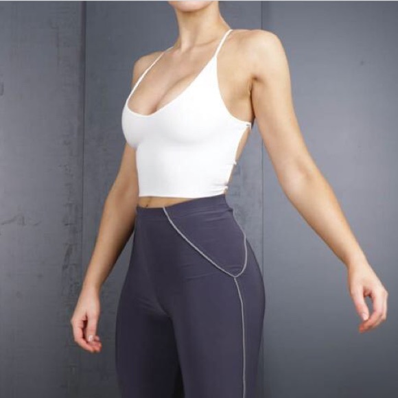 🚨AYM Studio Summertime crop top ✨ - Picture 9 of 9